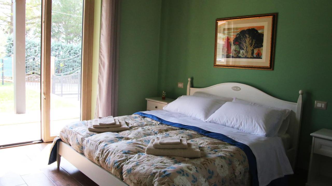 Bed and Breakfast Al Ginepro Montecchio  Esterno foto