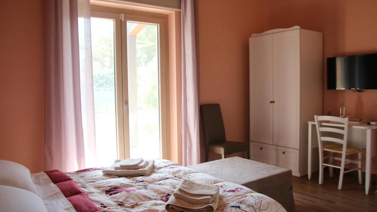 Bed and Breakfast Al Ginepro Montecchio  Esterno foto